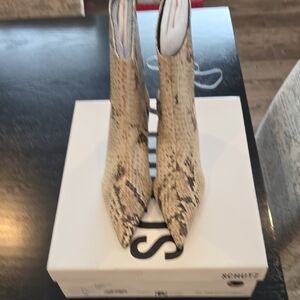 NWB! Schutz "Frances" Snake Bootie 5.5